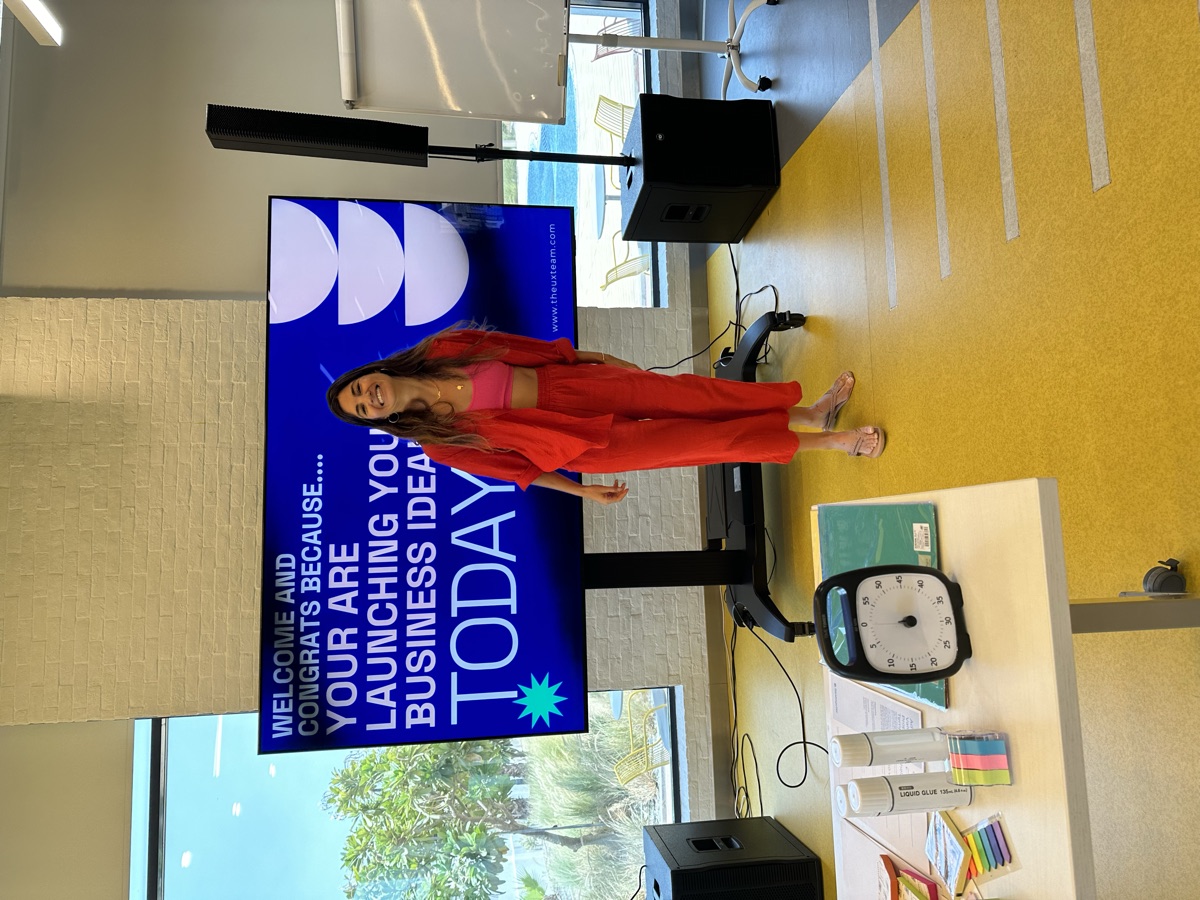 Paula Mariani running a Create your life's work with AI workshop